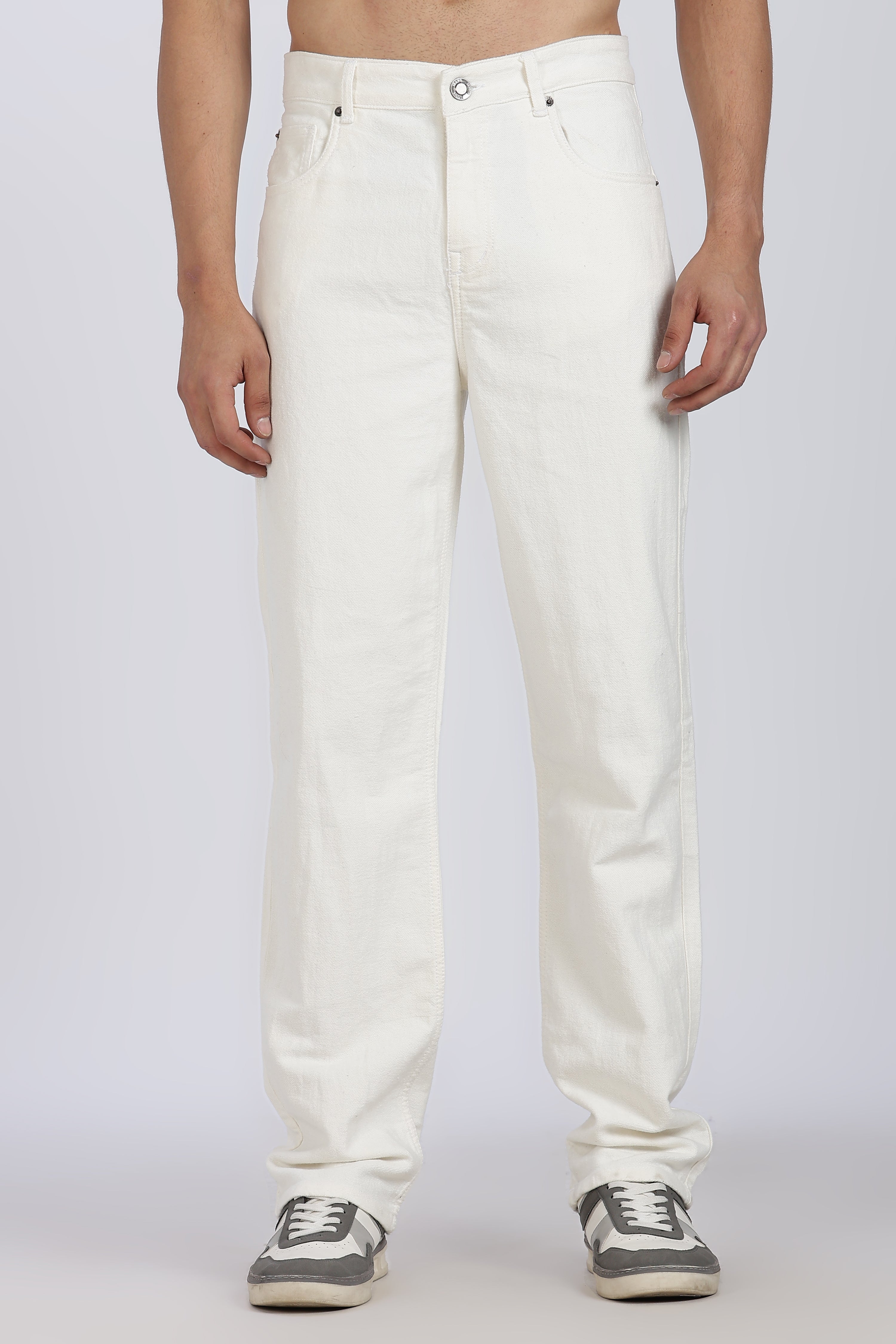 Regular Fit | White