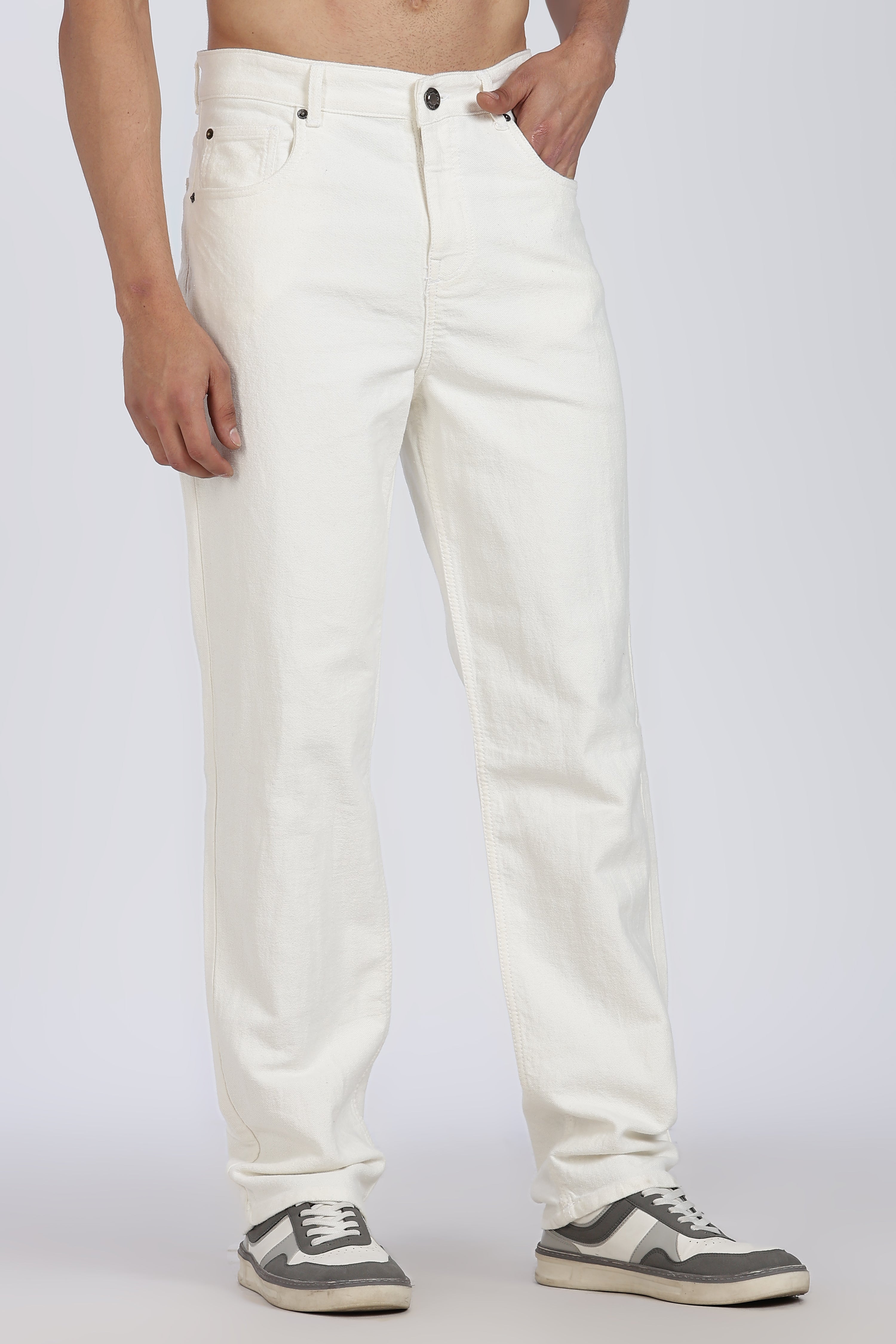 Regular Fit | White