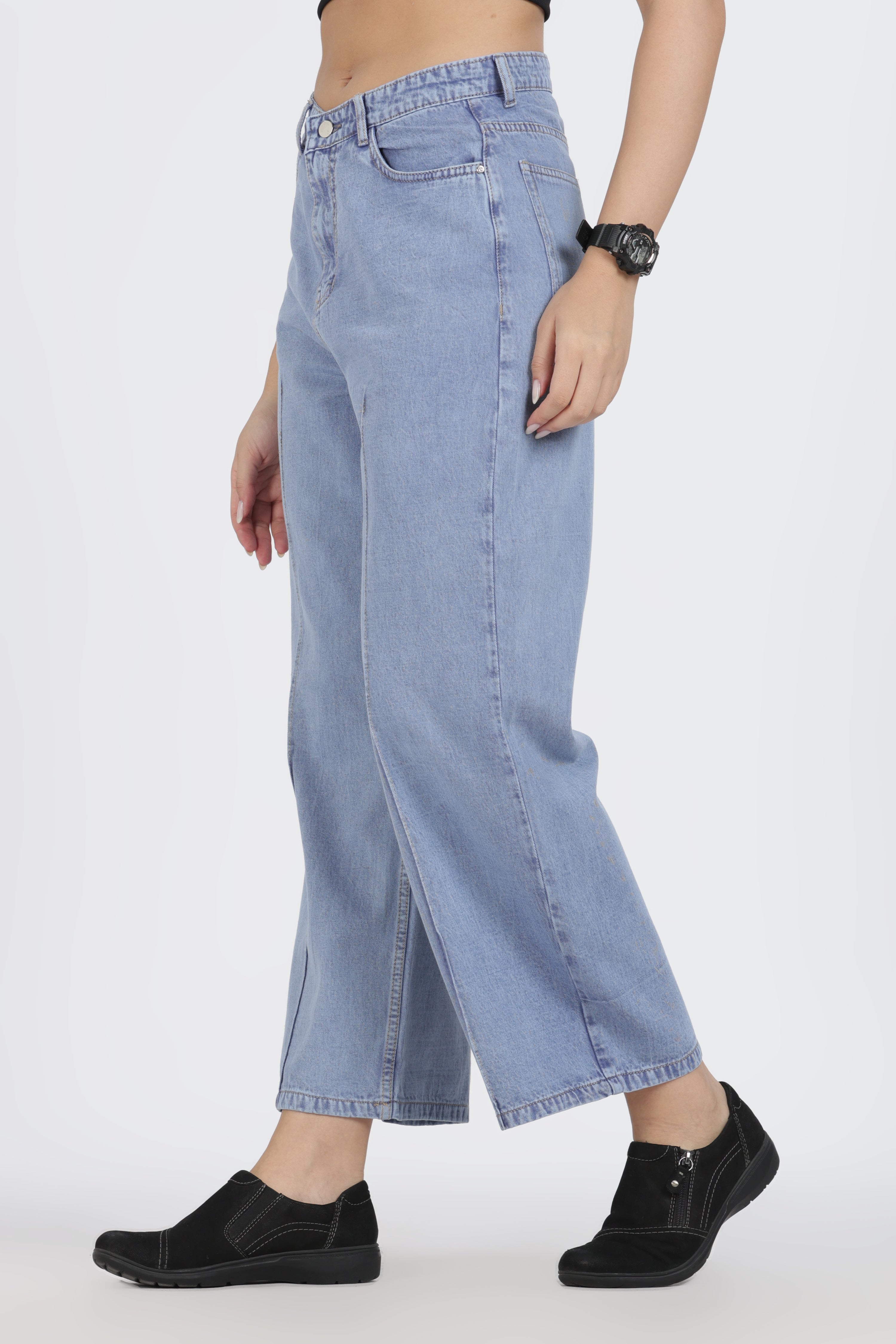 Womens Loose Fit Sky Blue Denim jeans